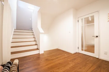 The Sun Lounge Отели рядом со станцией JR Shin-Fuji Station