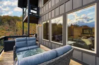 Rambling Ridge Lodge by AvantStay Endless Amenities Fun Indoor Pool Hot Tub A Arcade Game Room