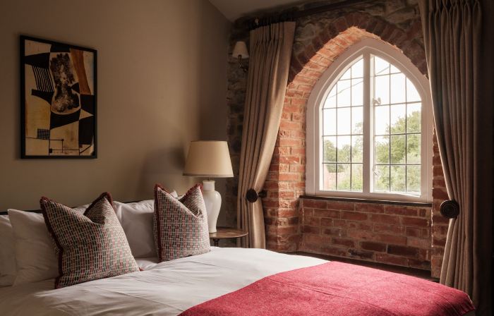 Manor House Inn