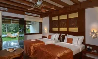 Gokulam Grand Turtle on the Beach - balcony