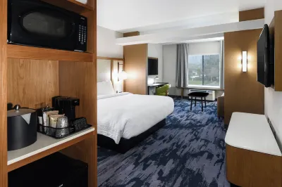 Fairfield Inn & Suites Ontario Rancho Cucamonga Các khách sạn ở Rancho Cucamonga