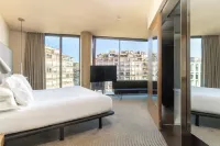 B Hotel Hotels near Magic Fountain of Montjuïc