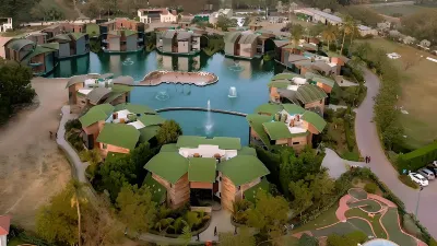 Neonz Resort and Club Các khách sạn ở Anand