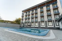 Rayyan Hotel & SPA Tashkent - Pools