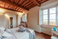 Villa Riviera in Pieve a Elici Hotels in Massarosa