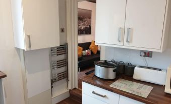 South Shield's Hidden Gem Garnet 3 Bedroom Apartme
