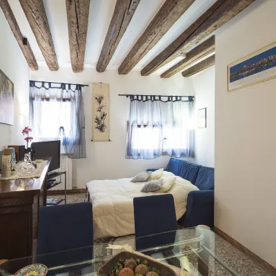 Romantic Lagoon - Canal View Hotel in zona La Biennale di Venezia