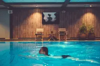 Gudbrandsgard Hotel - piscina