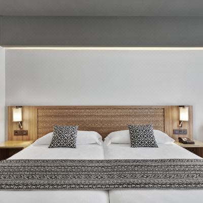 Double Room with Balcony and Sea View Hotel Riu Palace Santa Maria Promo Code