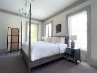 Hutton Brickyards Riverfront Hotel & Venue Отели в г. Ольстер