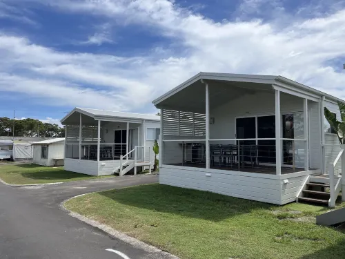 Shelly Beach Holiday Park Hotels in Long Jetty