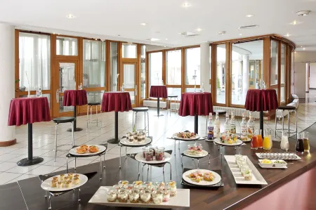 NH Bingen Отели в г. Бинген-на-Рейне