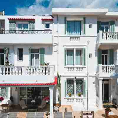 Hôtel La Villa Juan Beach Hotel Exterior