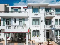 Hôtel la Villa Juan Beach