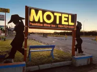 Pembina River Inn Hotels in Parkland County
