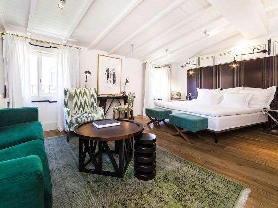 Hotel Cort