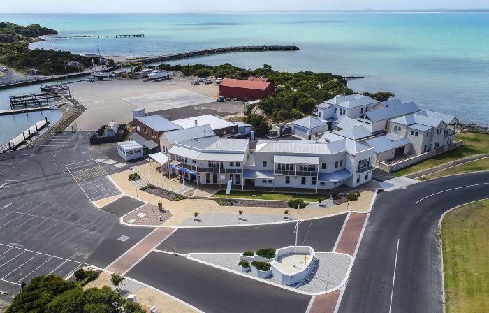 Aloha Waterfront Properties