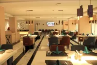 Mastiff Hotel Ankleshwar فنادق في Bholav Part