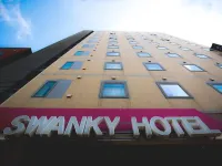 سوانكي هوتل أوتومو