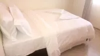 Zebu Lodge and Luxury Hotel - 3-Star