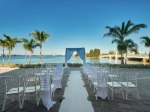 Fusion Resort Waterfront Suites Hotels in Treasure Island