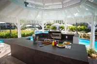 Ocean Club Resort - Beach