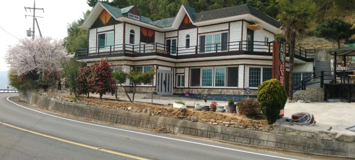 Sirak Pension Hotels in Changwon