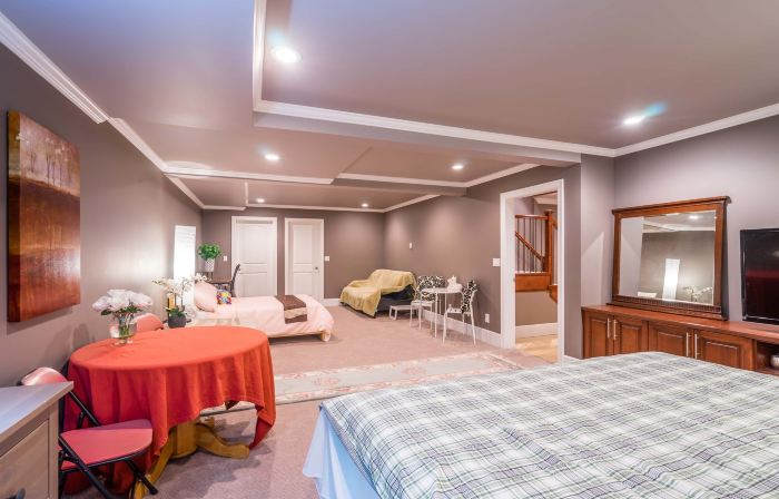 Vancouver Yuelai Guesthouse