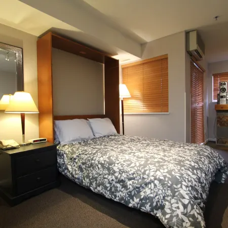 Marketplace Lodge by Whistler Retreats