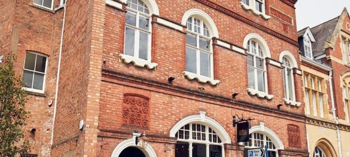 The Old Coffee Tavern Hotels in Warwick