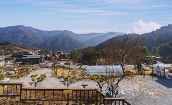 Gapyeong Areummaru Pension
