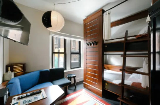 Freehand Chicago Hotels near Chinatown