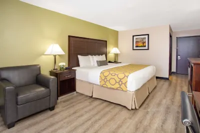 Baymont by Wyndham Phoenix I-10 Near 51st Ave Các khách sạn ở Phượng Hoàng