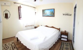 Tuncay Pension