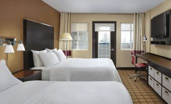 Four Points by Sheraton Hotel & Suites Calgary West