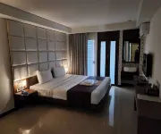 Collection O The Bangkok Cha Cha Suite Hotel in zona Micro Line Research Corporation Company Limited