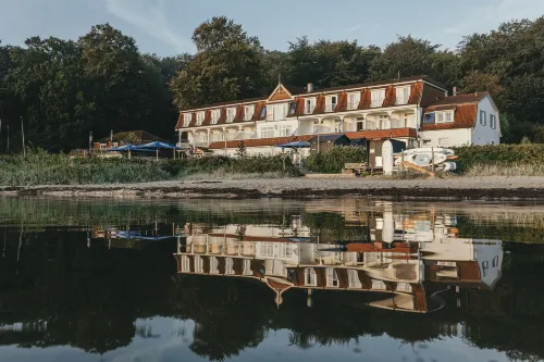 Hotel Wassersleben فنادق في Glucksburg