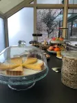New Hotel de Lives - breakfast