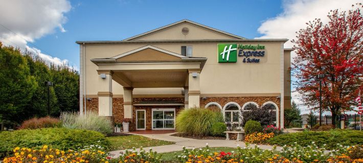 Holiday Inn Express & Suites ALLENTOWN WEST by IHG Hotels in Lehigh County