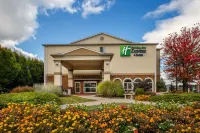 Holiday Inn Express & Suites Allentown West Hotels in Lower Macungie Township