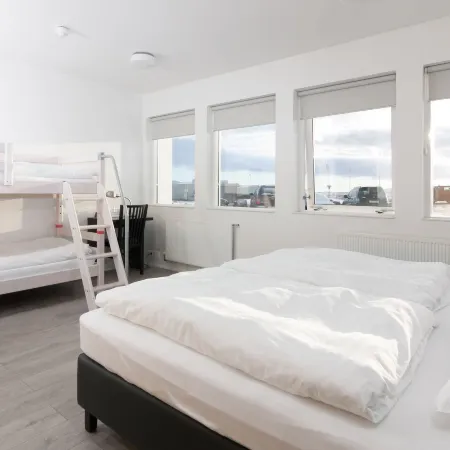 Kef Guesthouse by Keflavík Airport