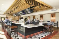 Hilton Sedona Resort at Bell Rock - bar