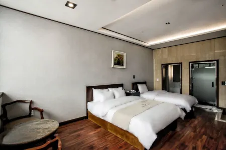 Hotel Gallery