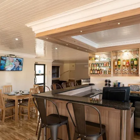 Grand House Lodge Jeffreys Bay