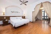 Senator Cádiz Hotel dekat Torre Tavira