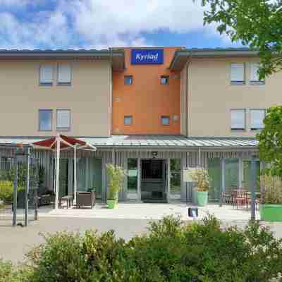 Hôtel Kyriad Saint Chély d'Apcher - Aire de la Lozère Hotel Exterior