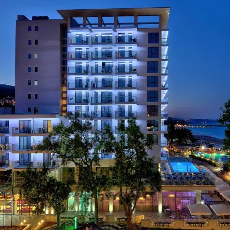 Grifid Metropol Hotel - Premium All Inclusive & Private Beach - Adults Only