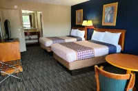 Travelodge by Wyndham Williamsburg Colonial Area - balcony