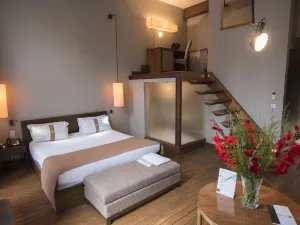 Le Louvre Hotel & Spa