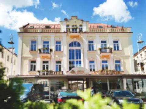 阿提斯中心酒店 鄰近聖伯多祿聖保祿教堂的酒店